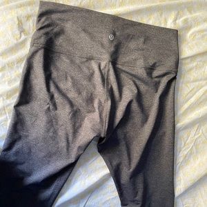Women’s Lululemon Align “28